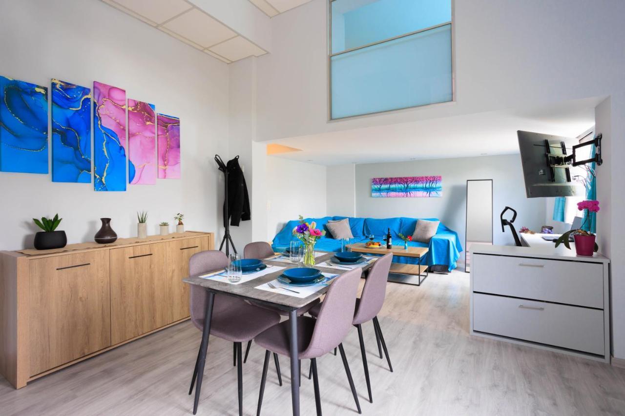 Electra Modern Apartment With Cozy Garden Heraklion  Bagian luar foto